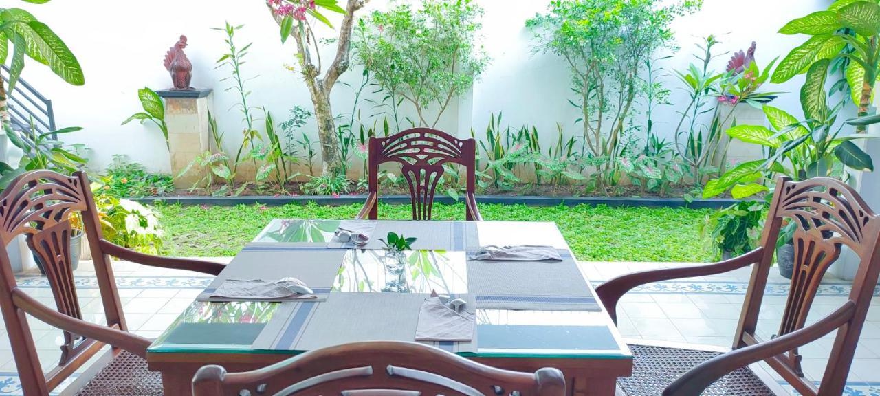 Griya Asih Hotell Yogyakarta Eksteriør bilde