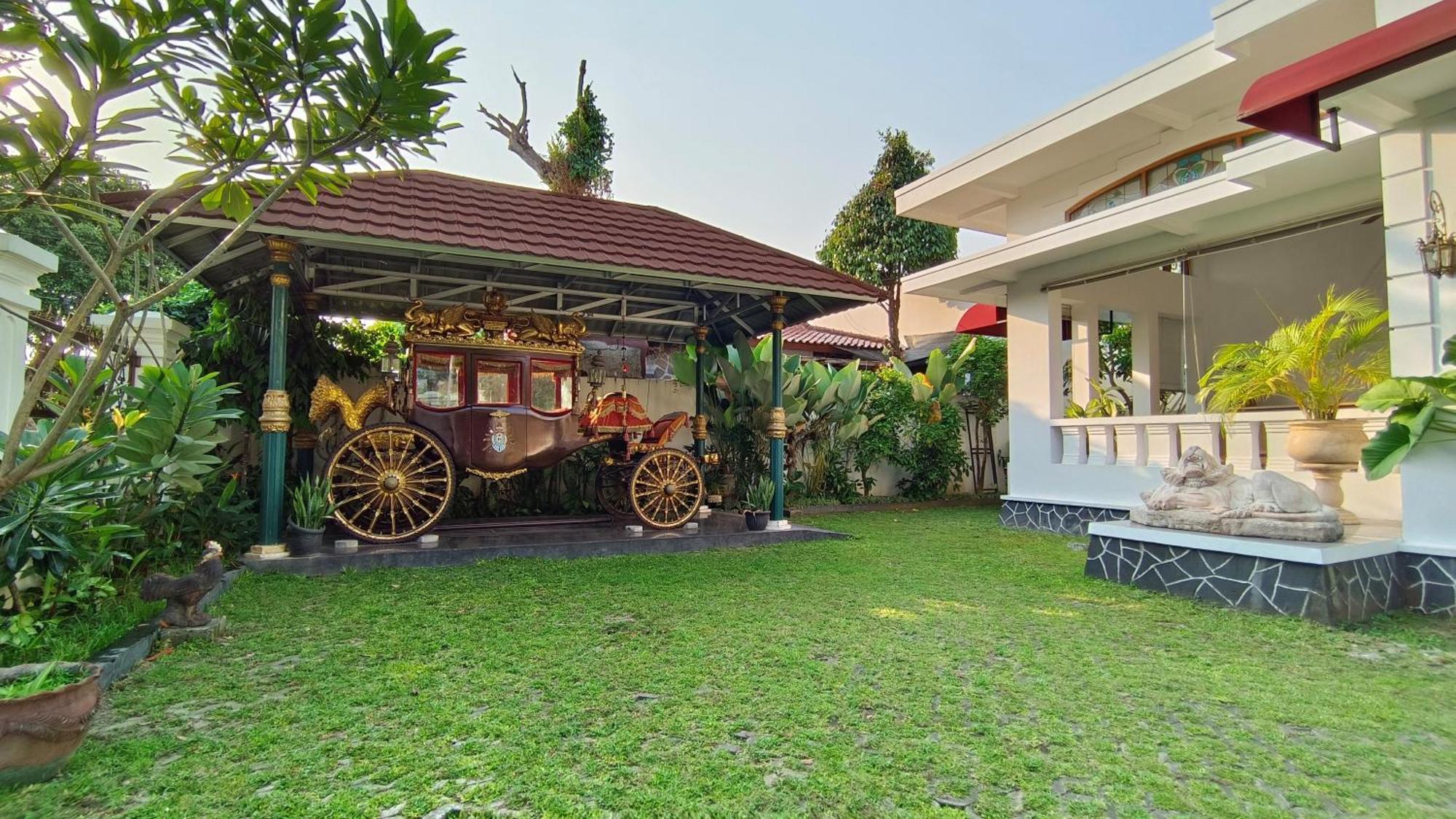 Griya Asih Hotell Yogyakarta Eksteriør bilde